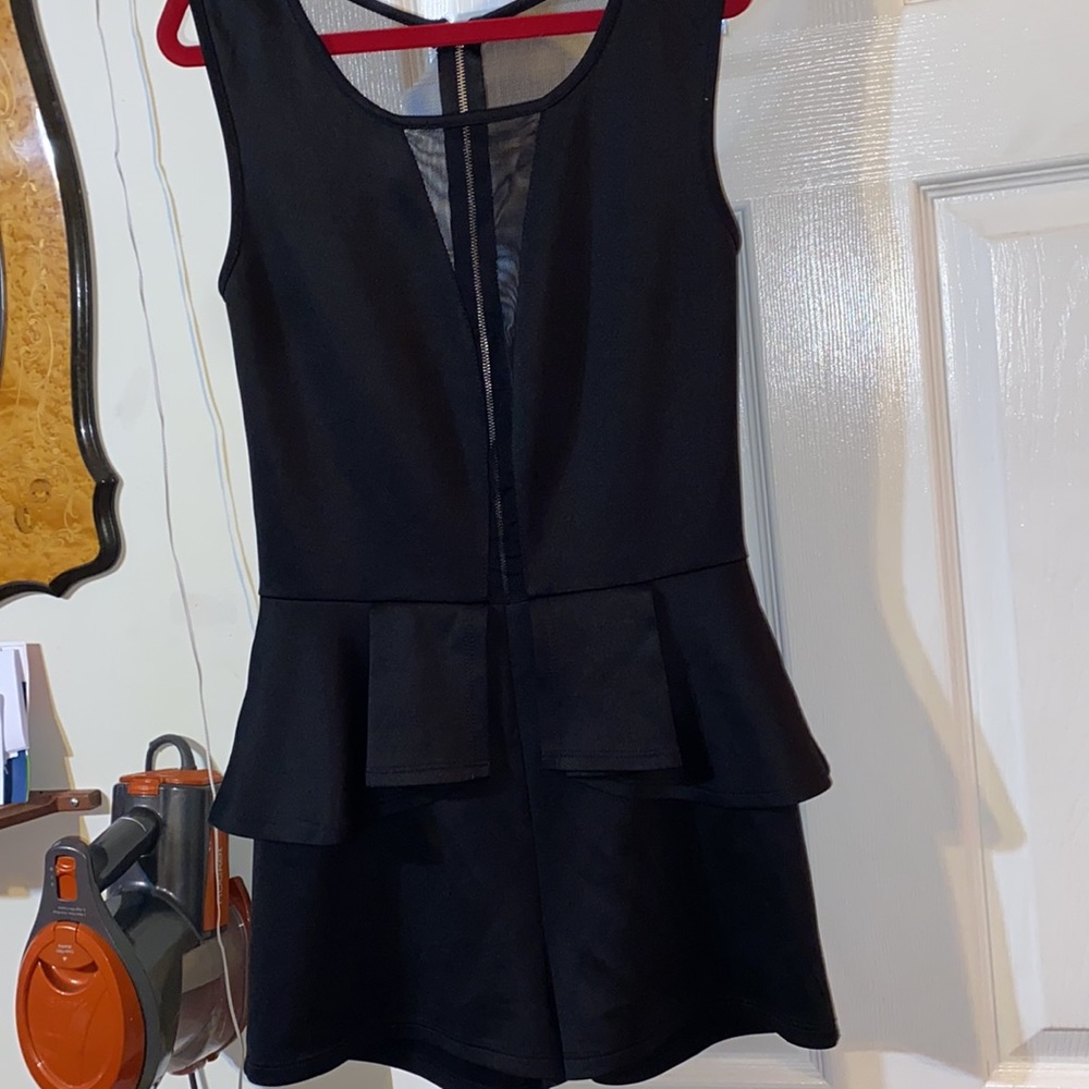 Romper - Picture 3 of 5